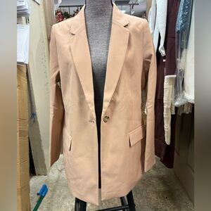 Elegant Women's Beige Blazer